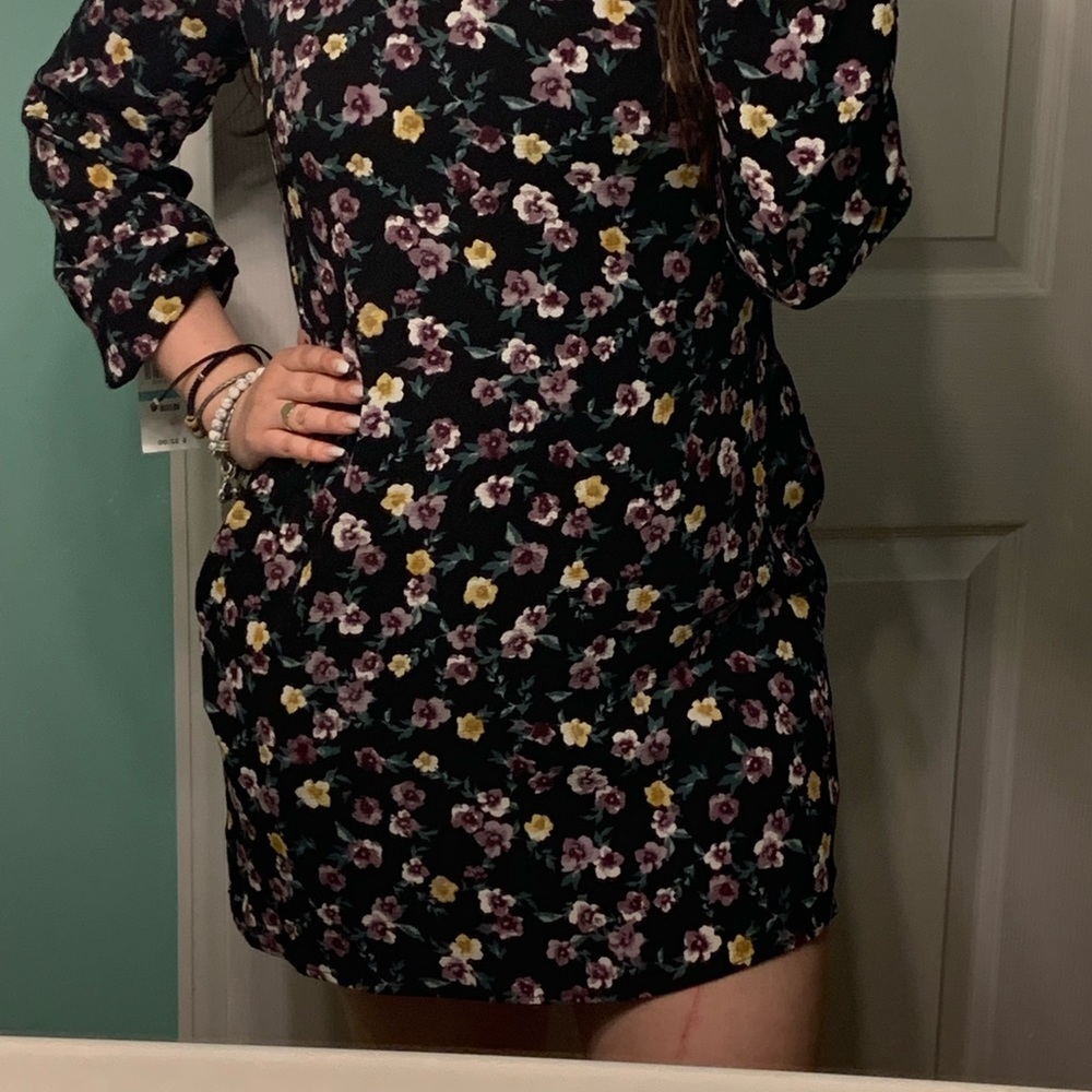 Juniors Size M Dress.